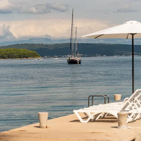 5 Unique Luxury Feriatum Lissa By Interhome Villa